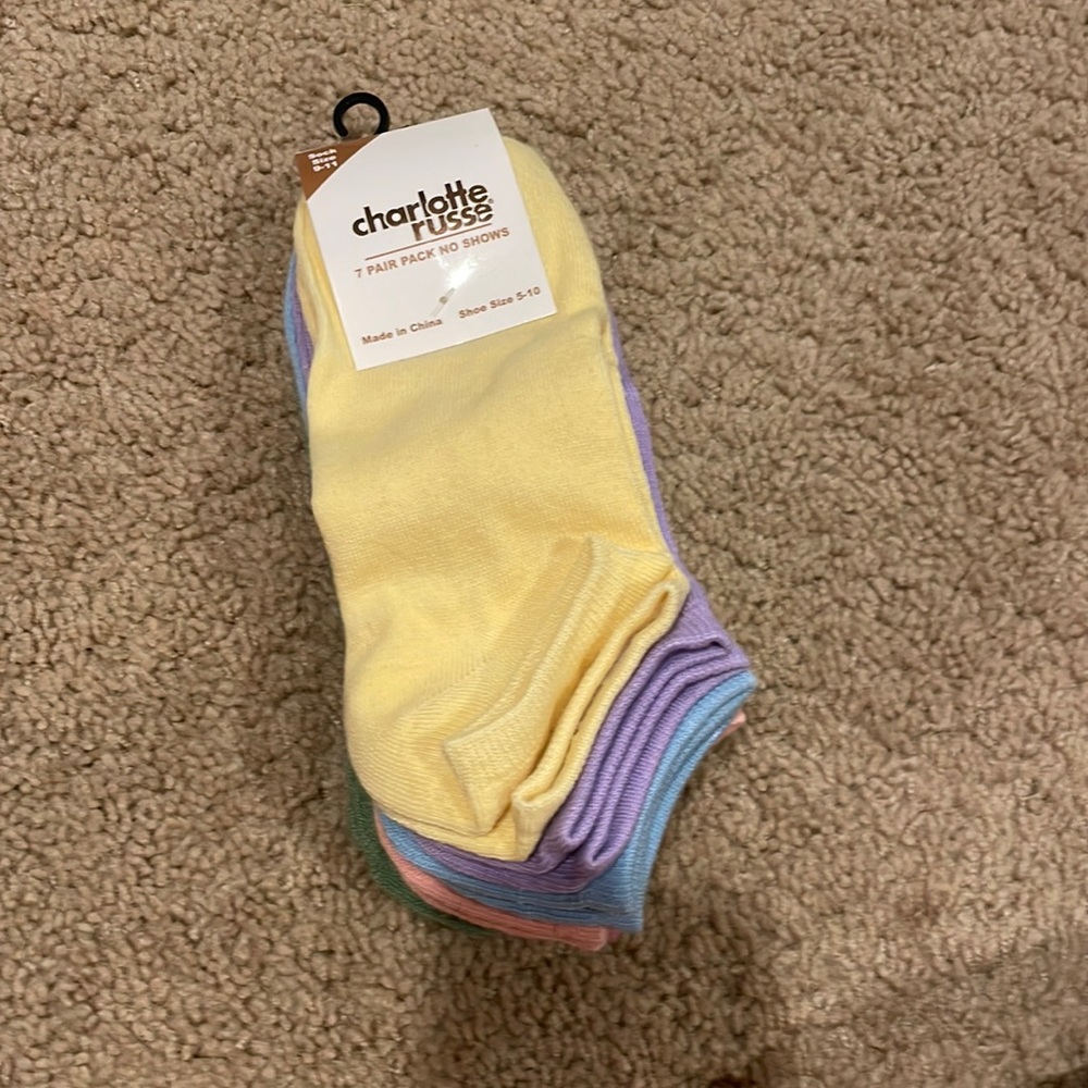 Brad new charlotte russe no show socks